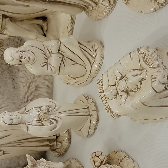 Vintage Nativity Holland Mold 18 Piece Beige Ceramic Christmas Hand Made - Picture 10 of 12